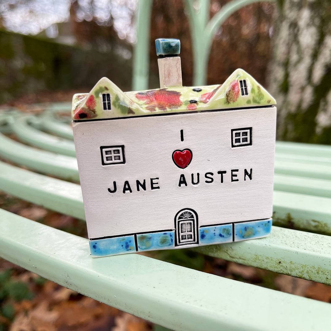 "I  ❤️ Jane Austen" Ceramic House - Exclusive