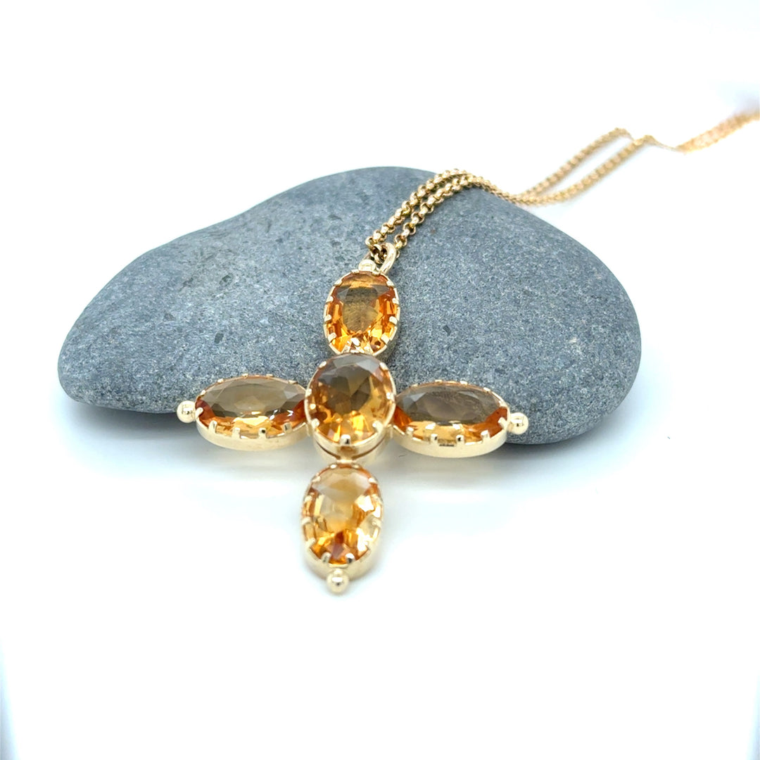 NEW &amp; EXCLUSIVE - Jane Austen Replica Gold Oval Cross